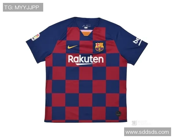 高清足球明星球衣设计图展示全方位细节与特色风格分析